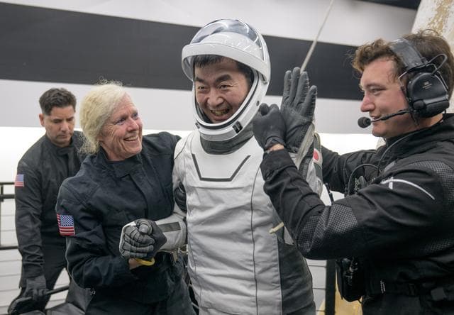 NASA image: NASA’s SpaceX Crew-11 Splashdown