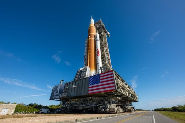 NASA image: Artemis II rollout