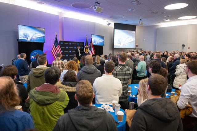 NASA image: Administrator Isaacman Visits Glenn