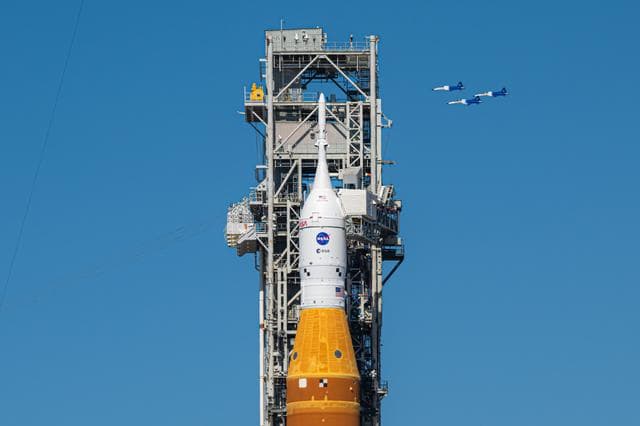 NASA image: Administrator Isaacman Flies His F-5 Aircraft