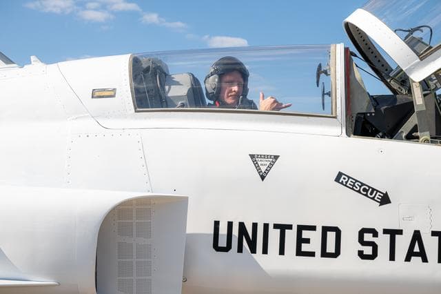 NASA image: Employee Flight with Administrator Isaacman's F-5 Aircraft