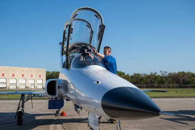NASA image: Employee Flight with Administrator Isaacman's F-5 Aircraft