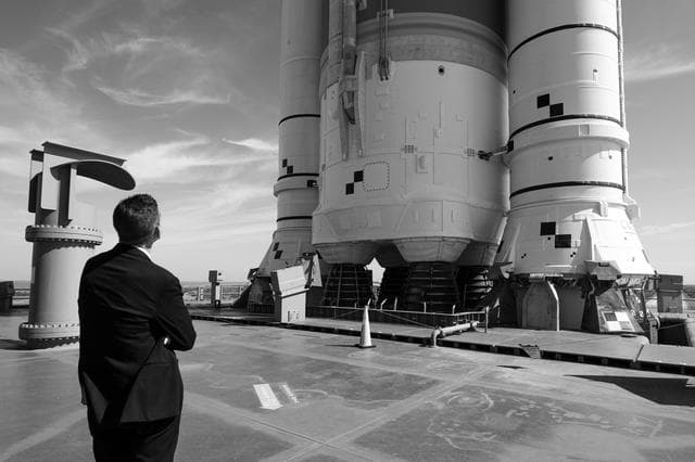 NASA image: Administrator Isaacman Visits Launch Complex 39B