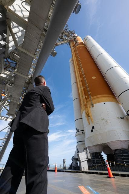 NASA image: Administrator Isaacman Visits Launch Complex 39B