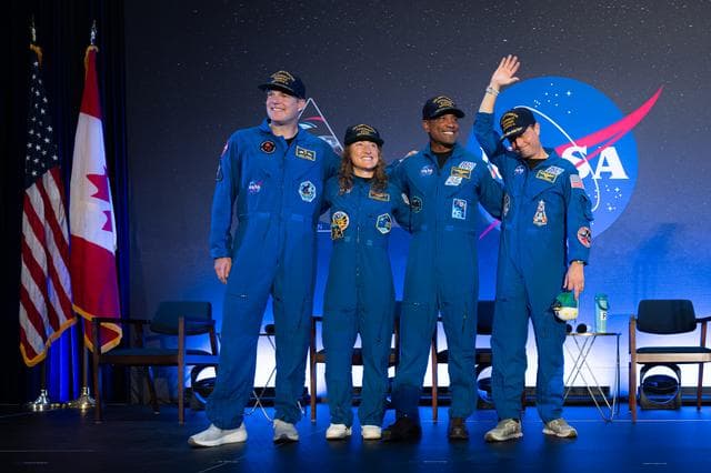 NASA image: Artemis II Crew Returns to Houston