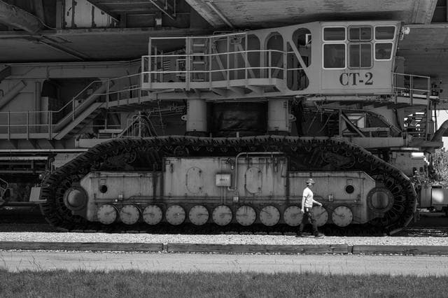 NASA image: Mobile Launcher 1 Returns to Vehicle Assembly Building