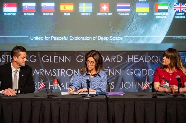 NASA image: Jordan Artemis Accords Signing