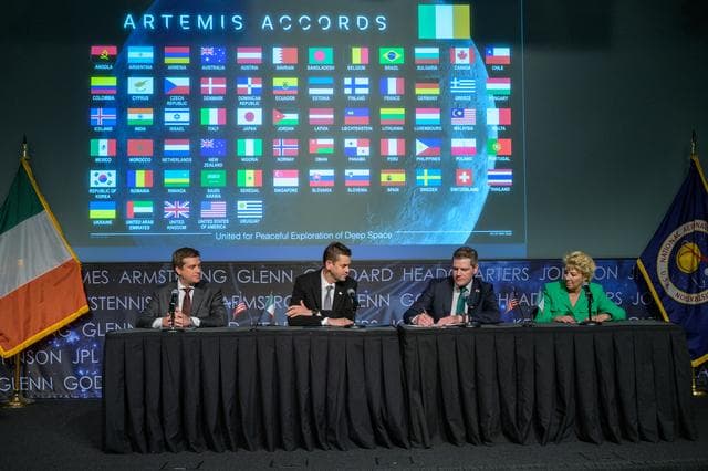 NASA image: Ireland Artemis Accords Signing