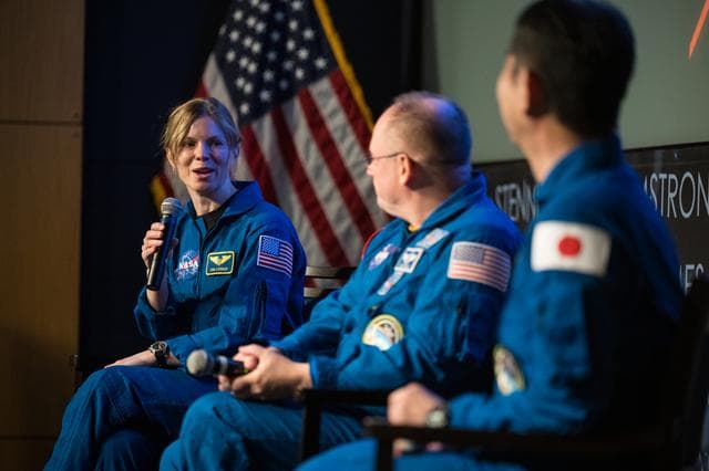 NASA image: (Frontier Forum Talk with Crew of Expedition 73/74)