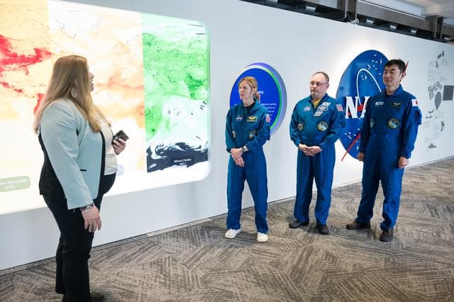NASA image: Expedition 73 and 74 Tour Earth Information Center