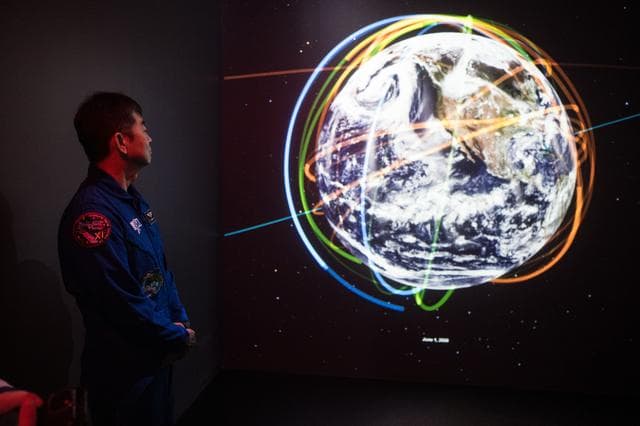 NASA image: Expedition 73 and 74 Tour Earth Information Center