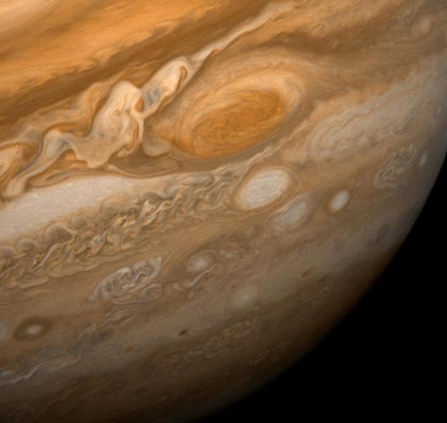 NASA image: Jupiter Great Red Spot