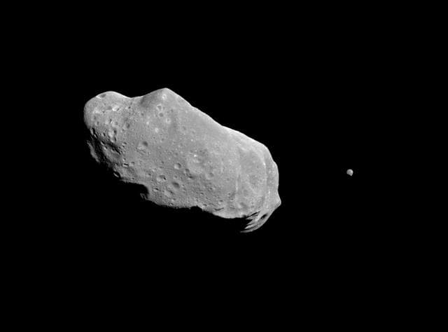 NASA image: Asteroid Ida and Its Moon