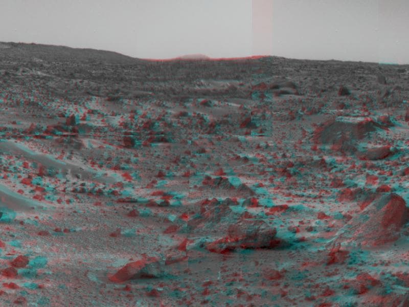 NASA image: Martian Terrain & Wedge in 3-D