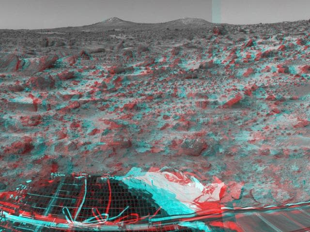 NASA image: Lander Petal & Twin Peaks - 3-D