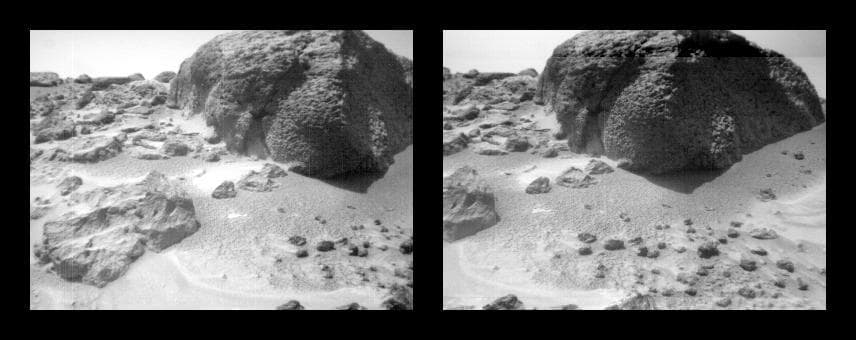 NASA image: Stereo Images of Wind Tails Near Chimp