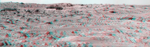 NASA image: Northeast View from Pathfinder Lander - Anaglyph