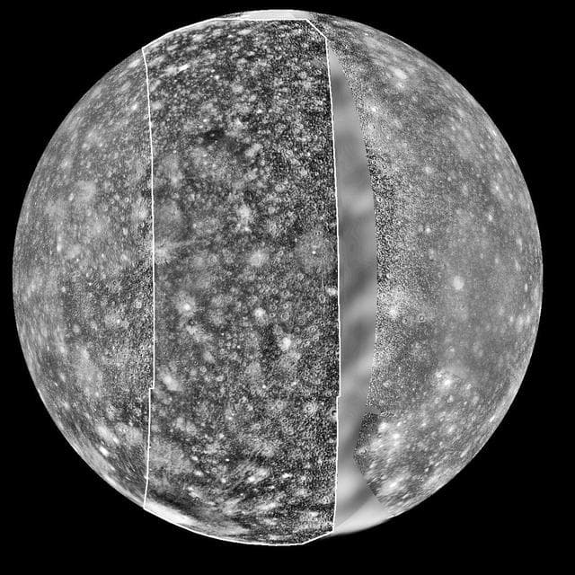 NASA image: View of Callisto from Voyager and Galileo