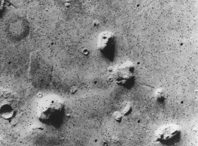 NASA image: Geologic Face on Mars Formation