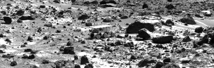 NASA image: Sojourner near Chimp - Right Eye
