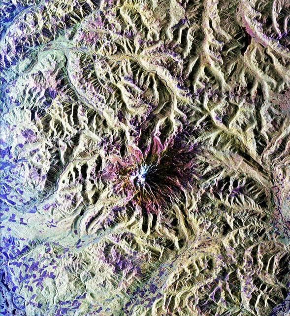 NASA image: Space Radar Image of Mt. Rainer, Washington