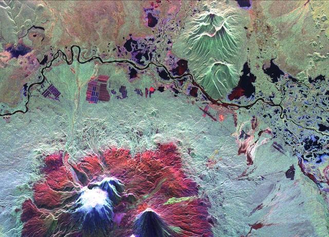 NASA image: Space Radar Image of Kliuchevskoi Volcano, Russia