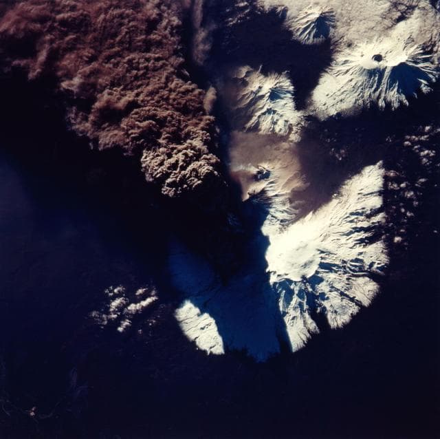 NASA image: Space Radar Image of Kliuchevskoi Volcano,Russia
