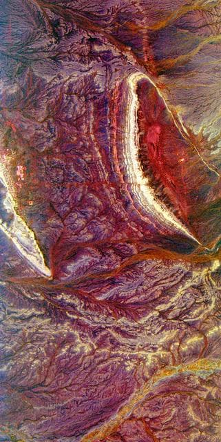 NASA image: Space Radar Image of Central Plain, Oman