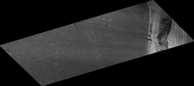 NASA image: Head of Chasma Boreale Near Mars North Pole