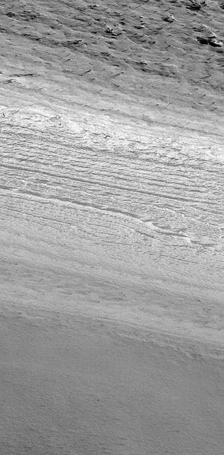 NASA image: Layers of the South Polar Layered Deposits