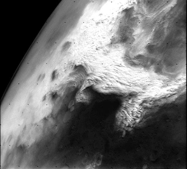 NASA image: Dust storm in the Thaumasia region of Mars