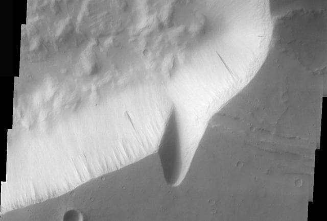 NASA image: Hebes Chasma Dust Avalanches