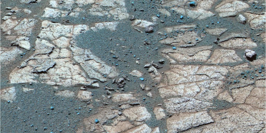 NASA image: Rind-Like Features at a Meridiani Outcrop
