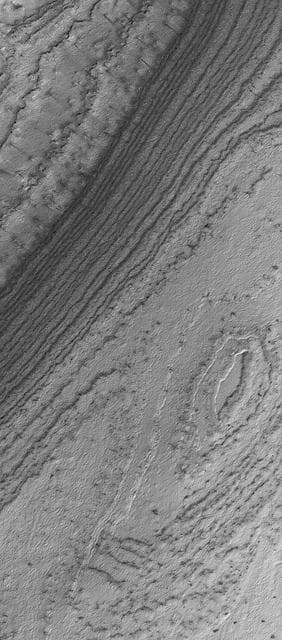 NASA image: South Polar Layers
