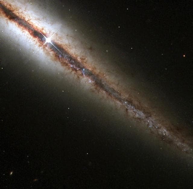 NASA image: Galaxy NGC 4013