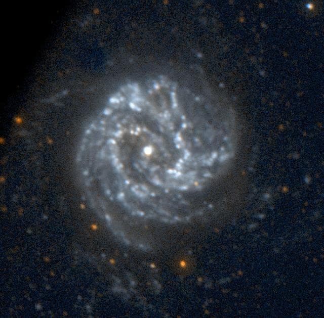 NASA image: Galaxy Messier 83