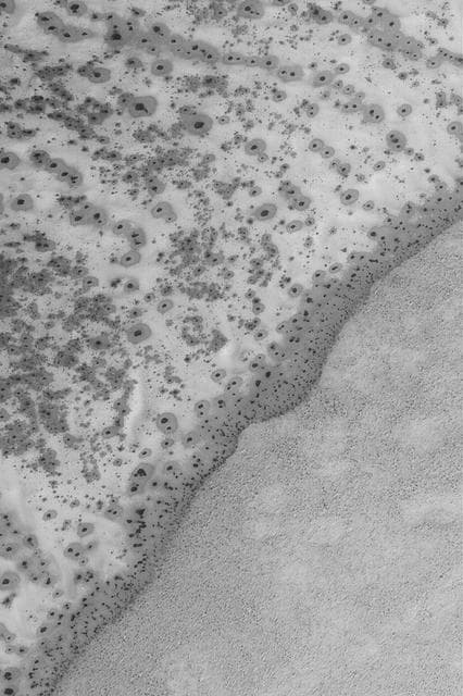 NASA image: Defrosting South Polar Sand