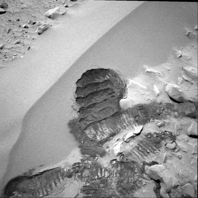NASA image: Spirit Digs In