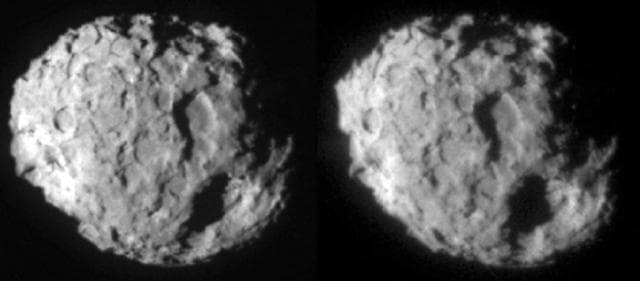 NASA image: Comet Wild 2 - Stereo Image Pair