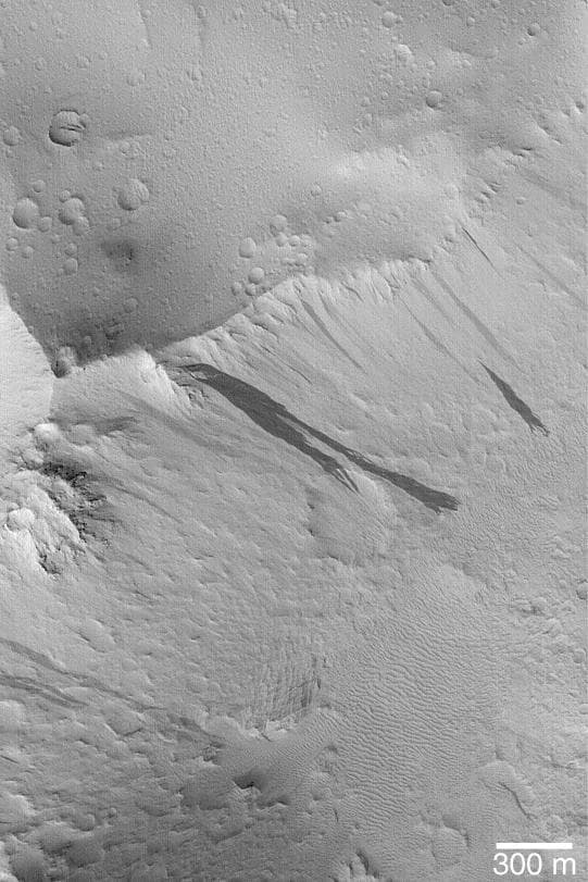 NASA image: Lycus Sulci Slope Streaks