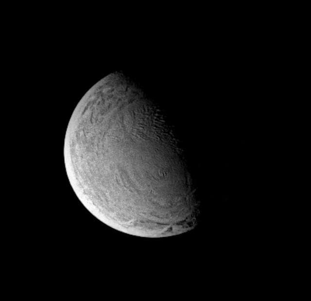 NASA image: Wrinkles of Youth?