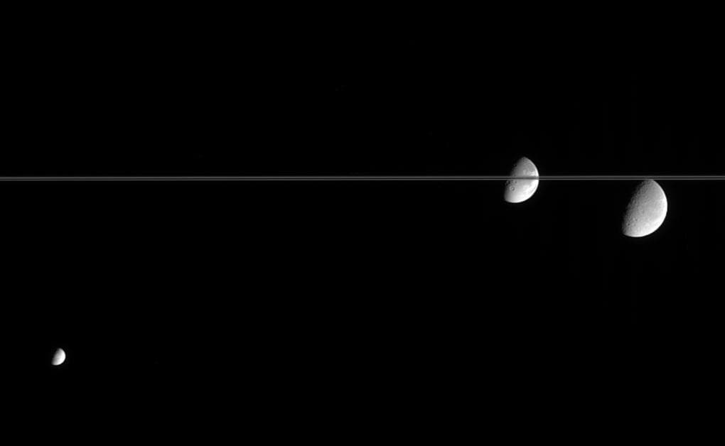 NASA image: Amazing Icy Moons