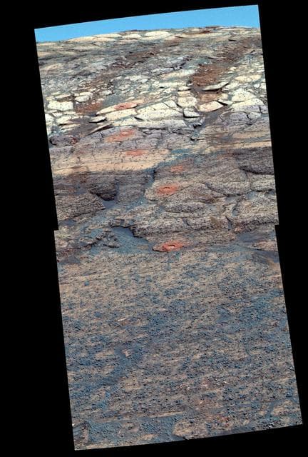 NASA image: False-Color View of a Rat Hole Trail