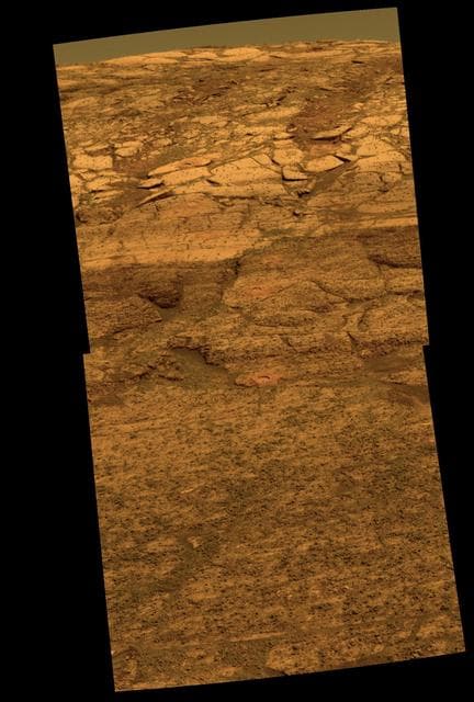 NASA image: Color View of a Rat Hole Trail Inside Endurance