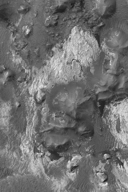 NASA image: Outcrops In Aram Chaos