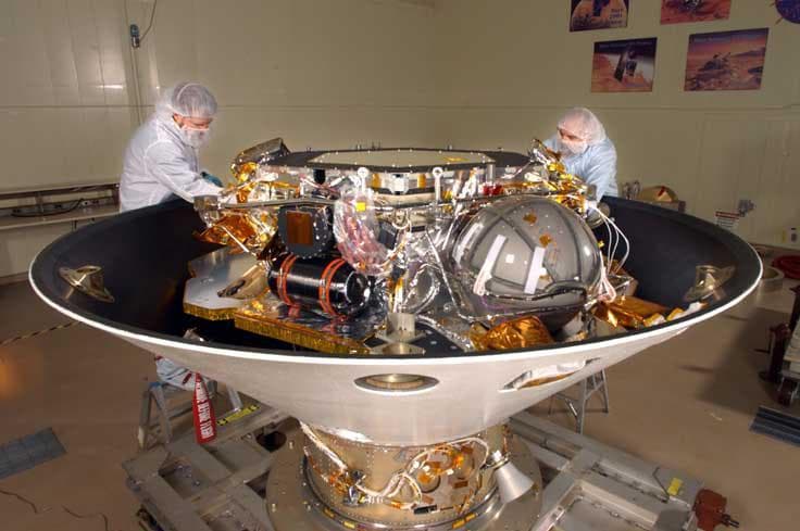 NASA image: Preparing the Phoenix Lander for Mars
