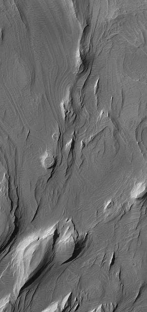 NASA image: Layers in Candor