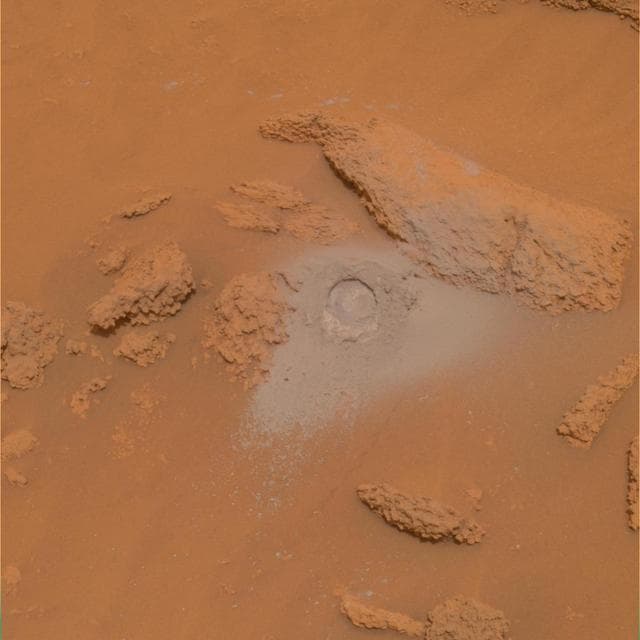 NASA image: Sulfur-Rich Rocks and Dirt True Color