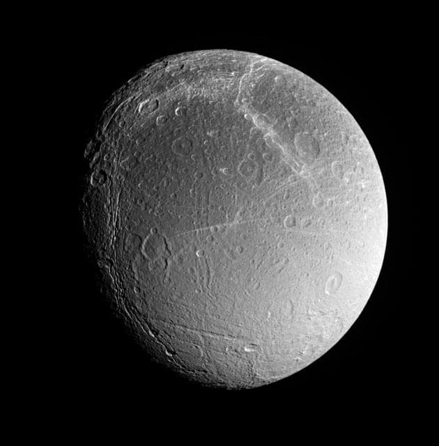 NASA image: Older Southern Fractures?
