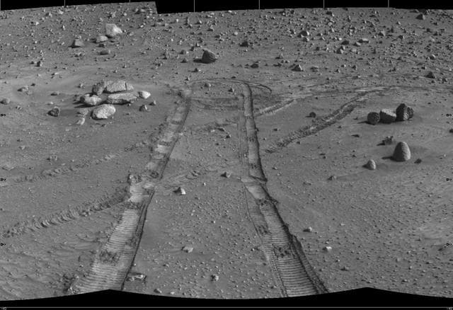 NASA image: The Zen-Like Quality of Mars